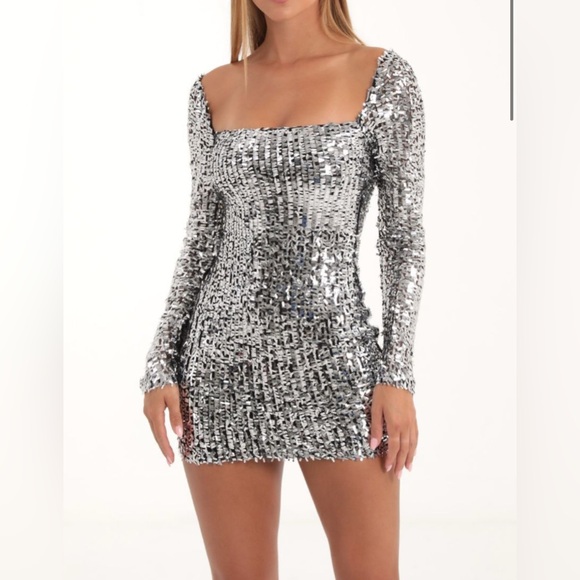 Lucy in the Sky Dresses & Skirts - Lucy In The Sky Size Sequin Mesh Long Sleeve Dress in Silver Size